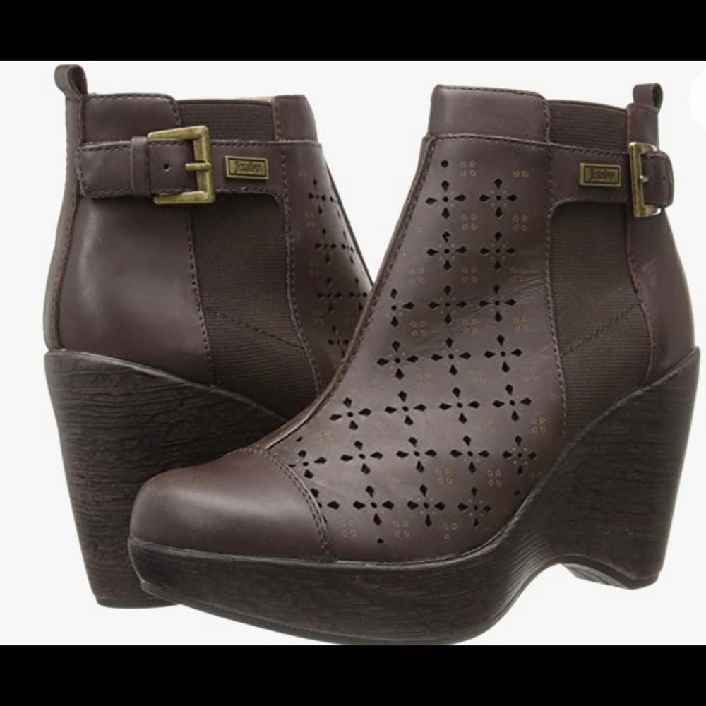 Jambu Brighton Brown Booties Size 11